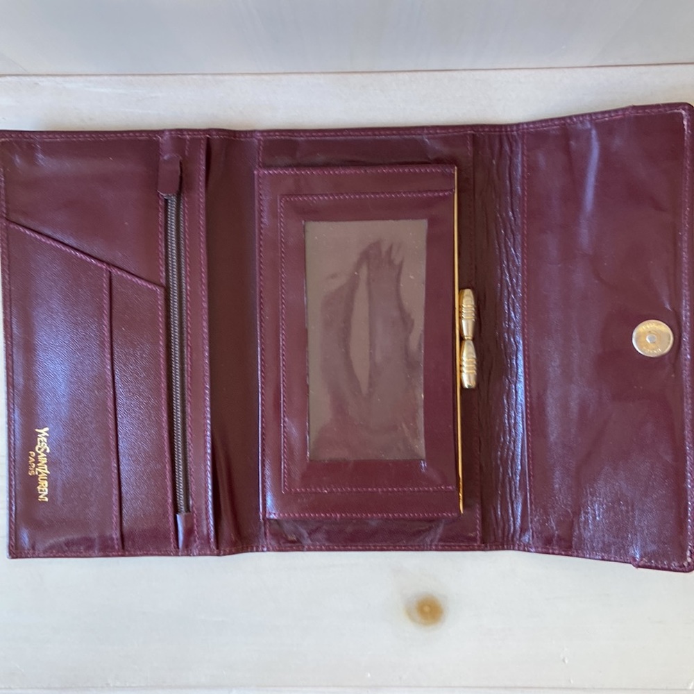 Designer YSL Yves Saint Laurent Cherry Red Smooth Leather Trifold Wallet VTG - Picture 4 of 8